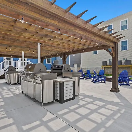 Oasis By Seaport Stays Wildwood Exterior photo